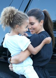 Кортни и Ким Кардашян: Майамские мамочки