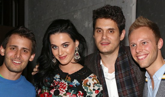 Кэти Перри и Джон Майер посетили рождественский мюзикл