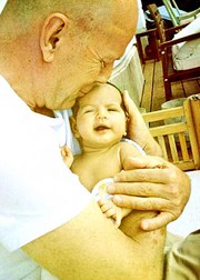 Дети знаменитостей, которые родились в 2012 году