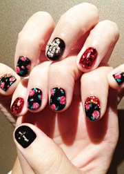 Сумасшедший маникюр Кэти Перри