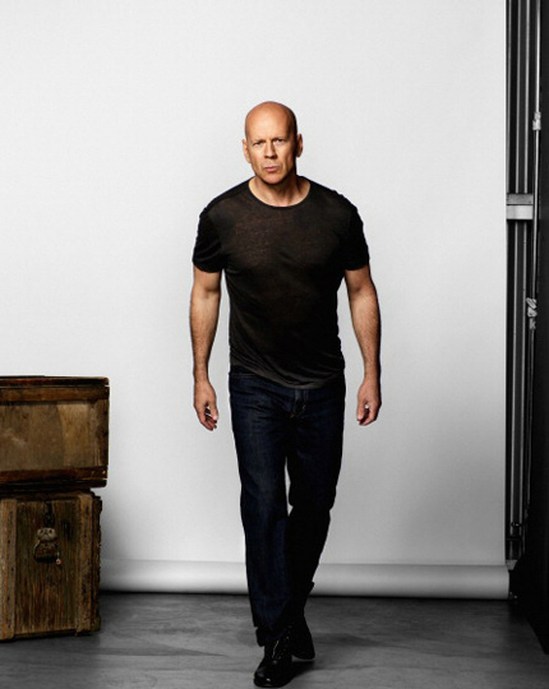 Фото Брюса Уиллиса в журнале Esquire