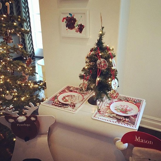 Знаменитости готовятся к Рождеству и новому 2014 году