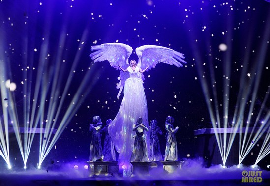 Бритни Спирс впервые выступила в Вегасе с шоу "Piece of Me"