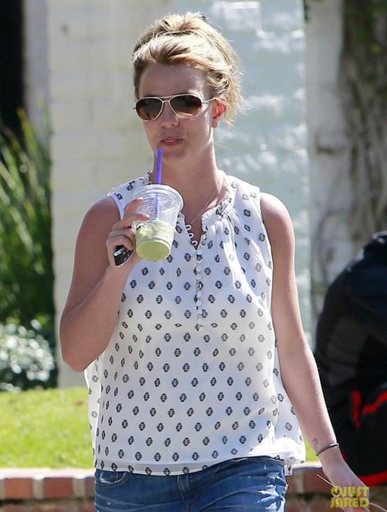 Бритни Спирс и ее новый парень Дэвид сыграли в гольф