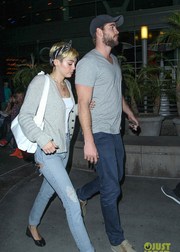 Майли Сайрус и Лиам Хемсворт: Первые совместные фото