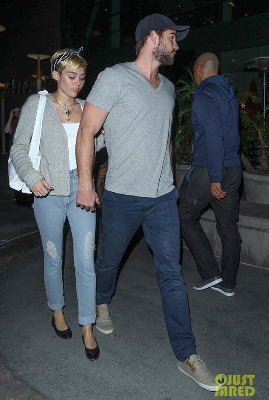 Майли Сайрус и Лиам Хемсворт: Первые совместные фото