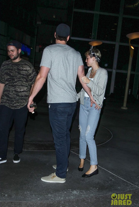 Майли Сайрус и Лиам Хемсворт: Первые совместные фото