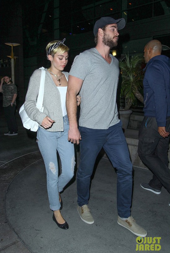 Майли Сайрус и Лиам Хемсворт: Первые совместные фото
