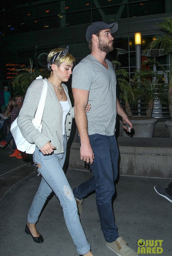 Майли Сайрус и Лиам Хемсворт: Первые совместные фото