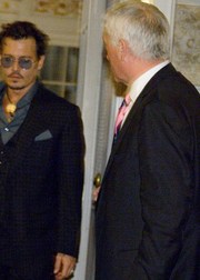  Джонни Депп со своей девушкой Амбер Херд в Москве