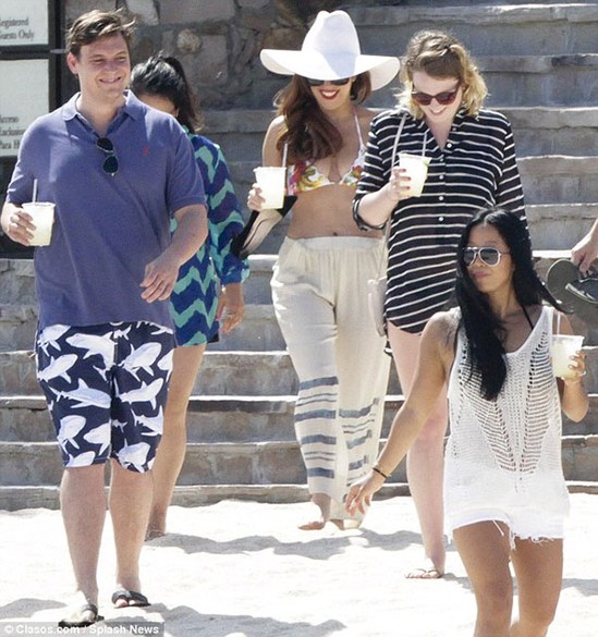 Леди Гага похудела и появилась в бикини на отдыхе в Мексике