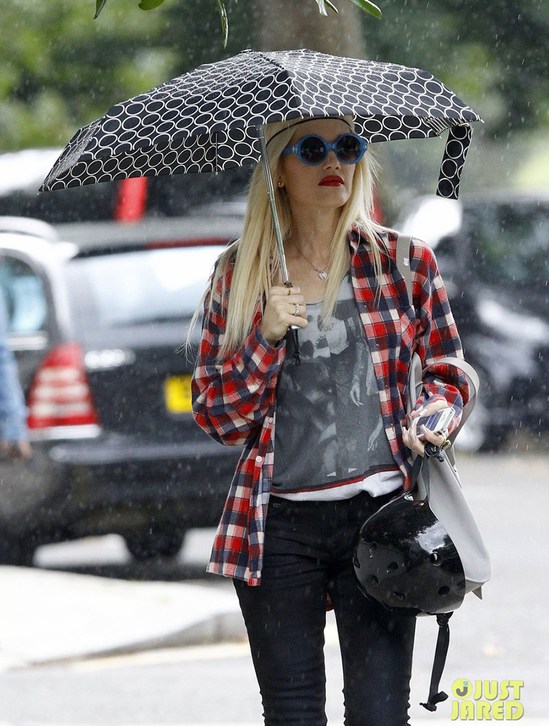 Гвен Стефани с мужем и детьми побывала в Лондоне