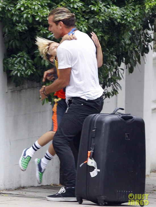 Гвен Стефани с мужем и детьми побывала в Лондоне