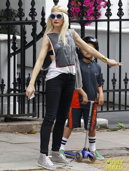 Гвен Стефани с мужем и детьми побывала в Лондоне