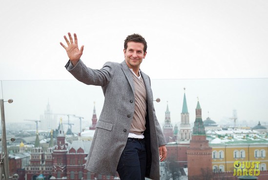 Брэдли Купер представил "Аферу по-американски" в Москве