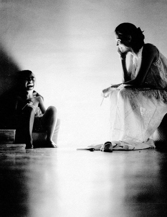 Тайные фотографии Анджелины Джоли, сделанные Бредом Питтом