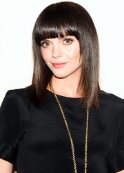 Прически знаменитостей: Челка может полностью изменить образ