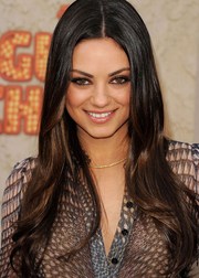 20 самых стильных и эффектных брюнеток среди знаменитостей