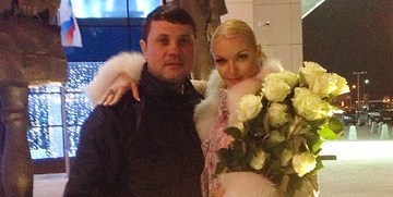 Новый мужчина Анастасии Волочковой оказался женат?