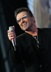 13 знаменитостей, которые неоднократно попадали в тюрьму