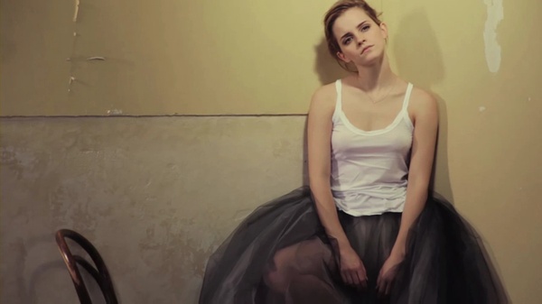 Фото со съемок Эммы Уотсон для журнала Glamour UK за октябрь 2012