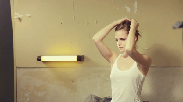 Фото со съемок Эммы Уотсон для журнала Glamour UK за октябрь 2012