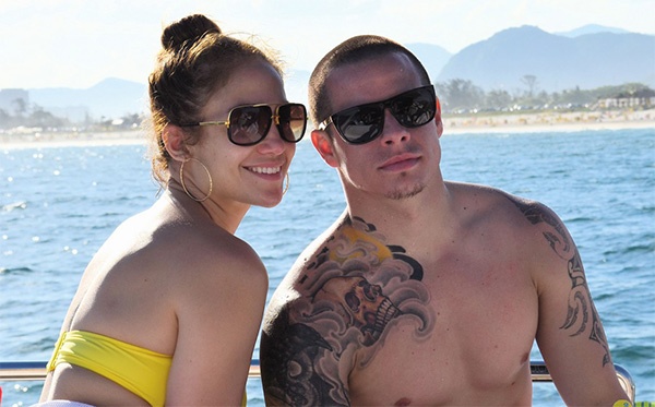 Дженифер Лопес и Каспер Смарт