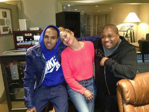 Дженифер Лопес, Крис Браун и Кори Руни записали песню "Same Girl"